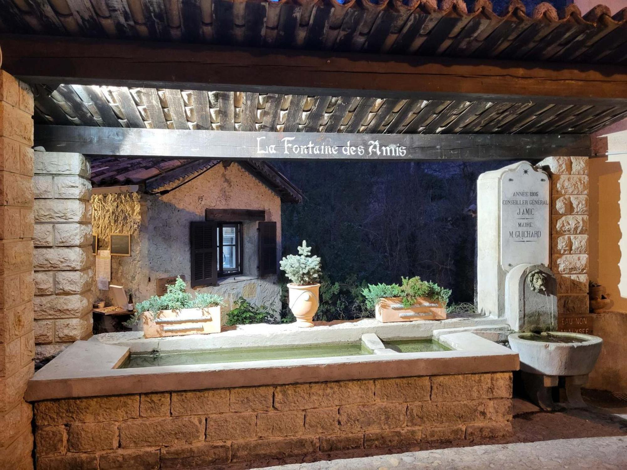 Bed and Breakfast Lou Mas Del Ranc Roquesteron Экстерьер фото